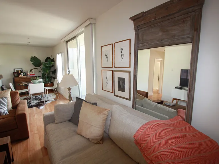 1728 Montana Ave #19 — Photo 13