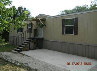 204 2nd St W, Ingram, TX 78025