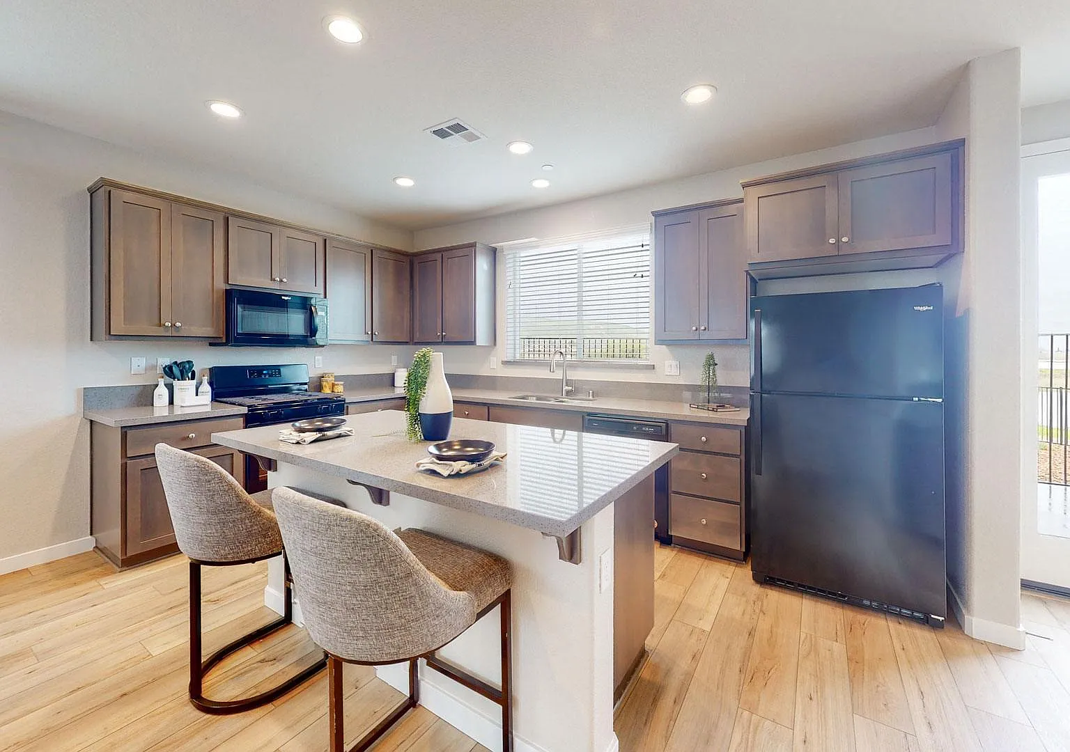 1595 Abundance Way — Photo 4