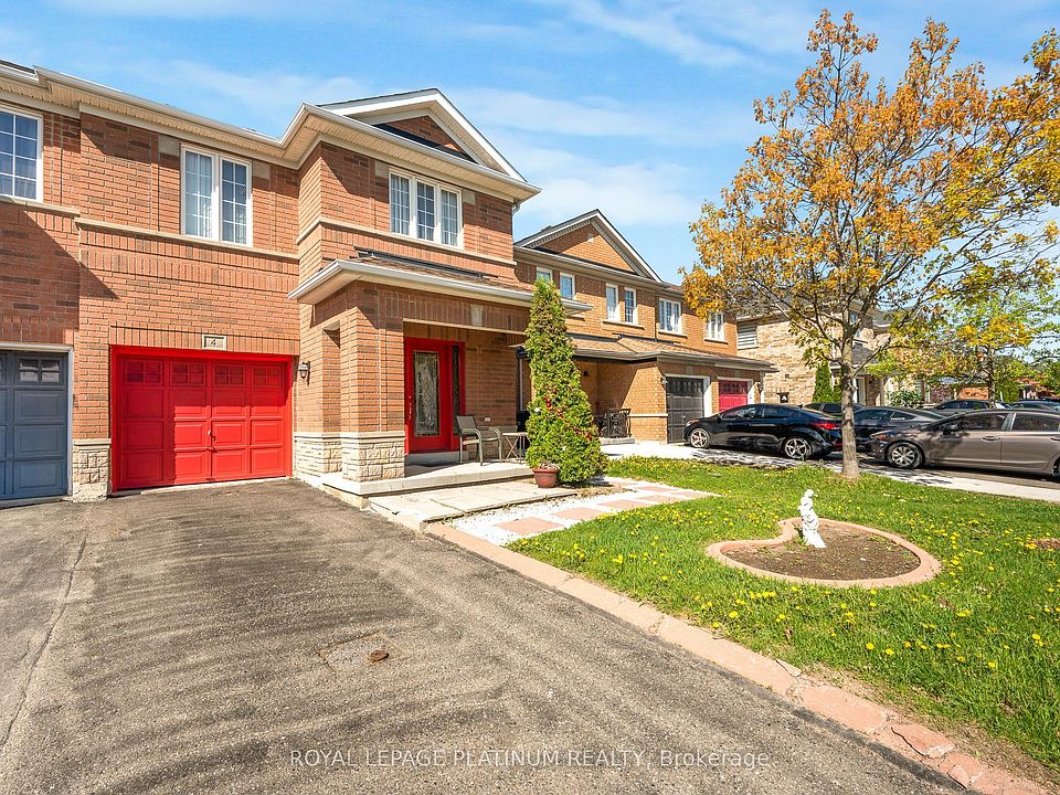 1st image of 4 Silver Egret Rd