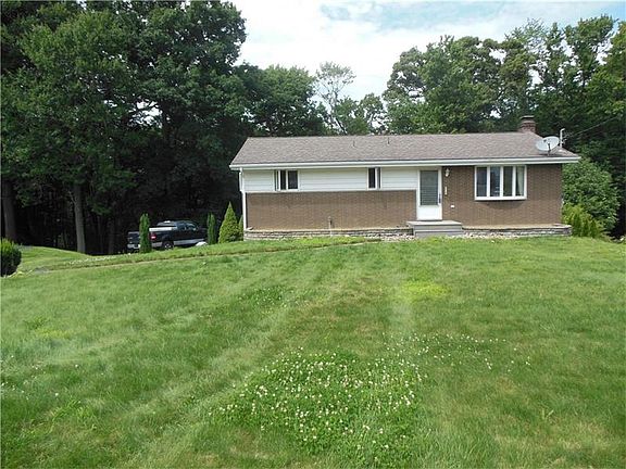 2nd image of 116 Covewood Dr