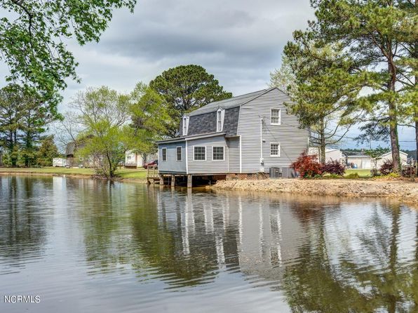 Waterfront North Carolina Waterfront Homes For Sale 8 623 Homes Zillow