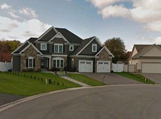 31 Camomile Ln, Rochester, NY 14626