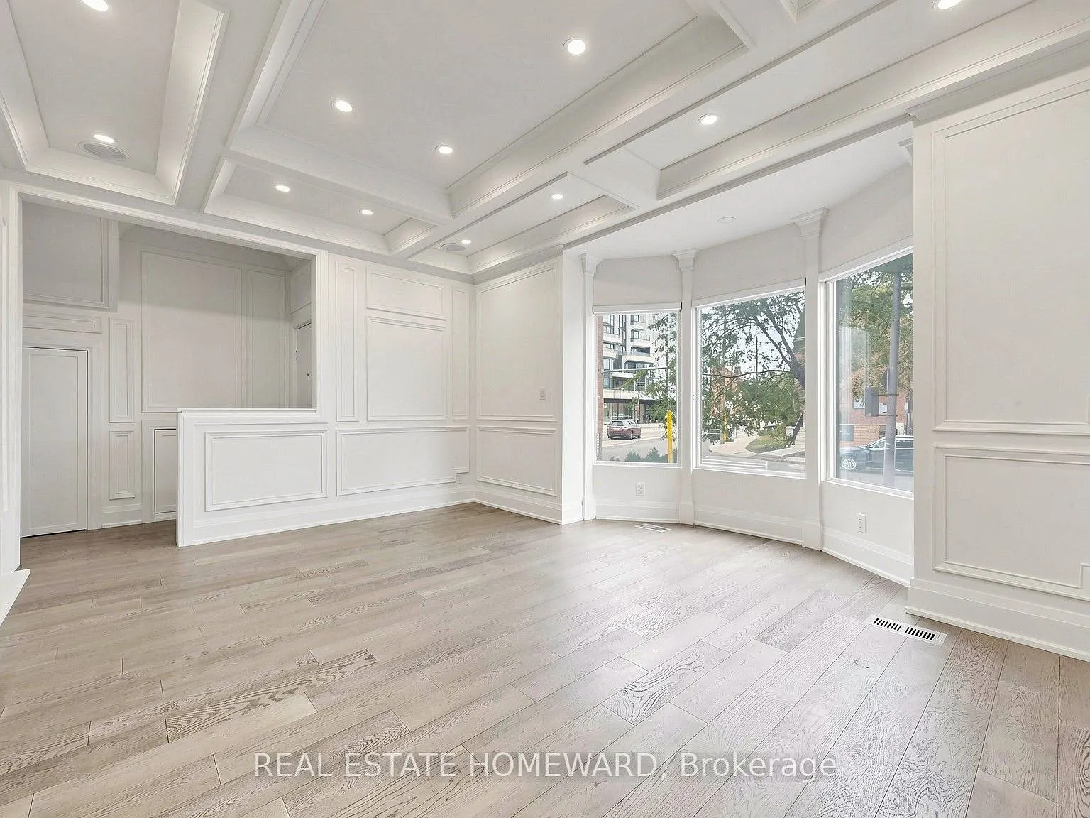 2 bed, $4,200 — Photo 4