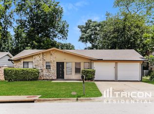 1104 Andrews St, Arlington, TX 76011
