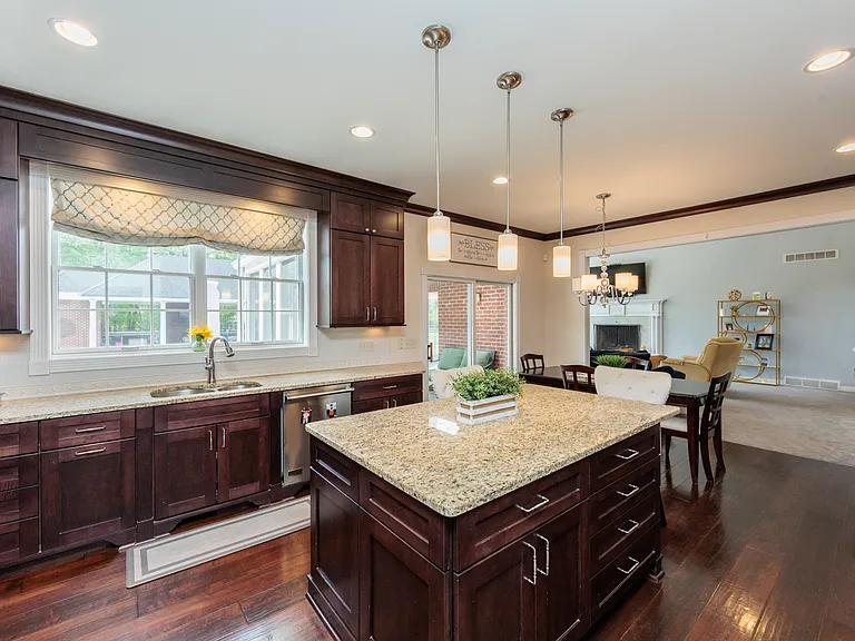 30 Cableknoll Ln — Photo 15