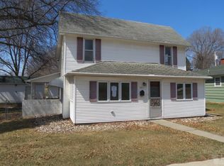 501 N 5th St, Guthrie Center, IA 50115