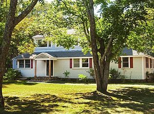 21 Warren Point Rd, Wareham, MA 02571