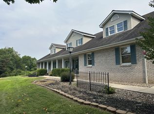 461 Centenary Rd, Gallipolis, OH 45631