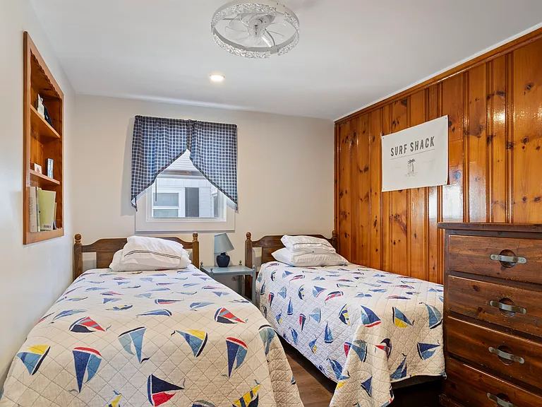 23 Diane Ln — Photo 17