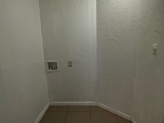 5th image of 1314 NW Baldwin Ave