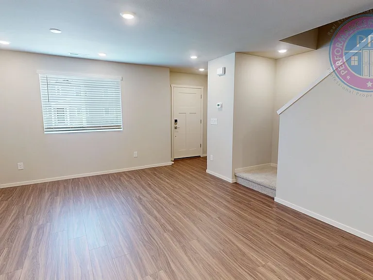 862 Sifuentez Ct — Photo 5