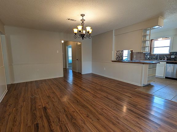 5th image of 13702 Calcasieu Ave