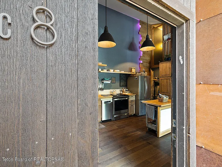 355 W Deloney Ave #C-8 — Photo 12