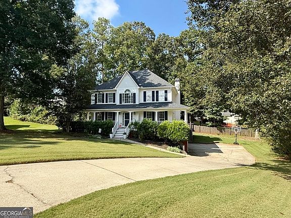 3rd image of 89 Bartlett Way