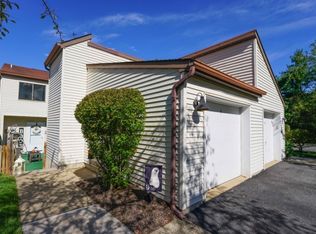 9 Woznicki Ct, Flemington, NJ 08822