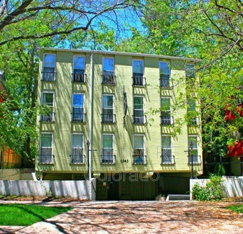 1 bed, 1.0 bath, 612 sqft, $1,495 — Photo 2