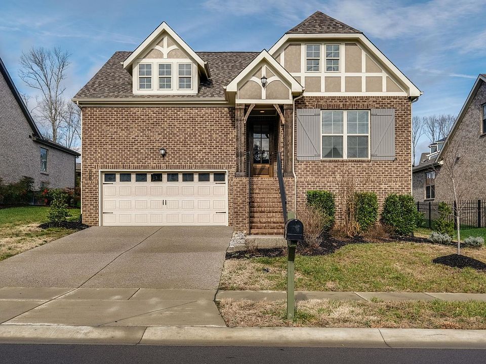 1st image of 8045 Warren Dr