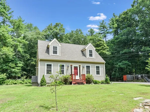 10 South St, Middleboro, MA 02346