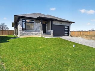 6192 Curlin Cres, Niagara Falls, ON L2H3W6