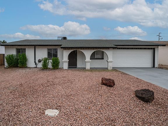 2nd image of 4146 W DESERT HILLS Drive