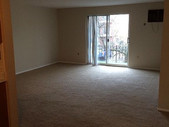 3rd image of 377 N Main St #2nd