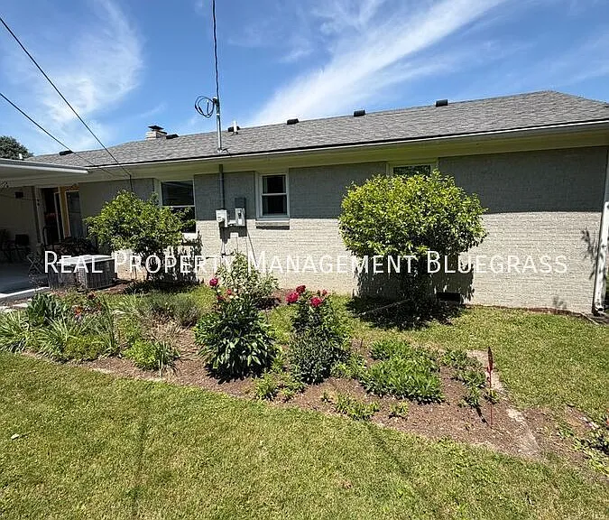 314 Sheridan Dr — Photo 17