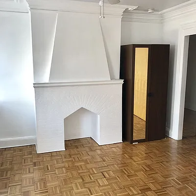 Rented by Dwell Residential Inc | media 19