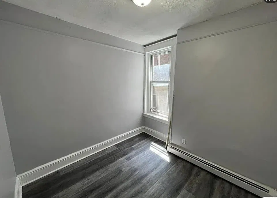 3 bed, $1,800 — Photo 4