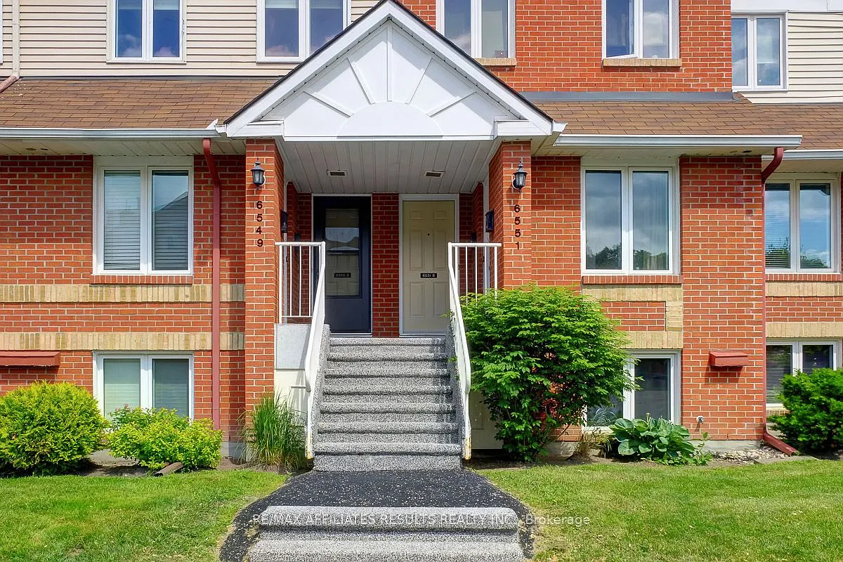 2 bed, $2,100 — Photo 3