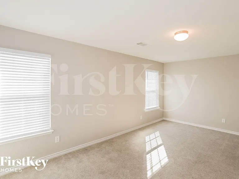 3905 Mantis St — Photo 14