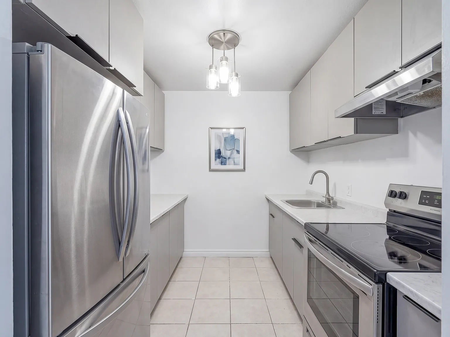 212 Brock St — Photo 4
