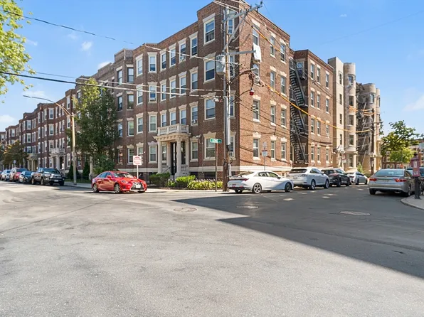 86 Glenville Ave APT 2, Allston, MA 02134