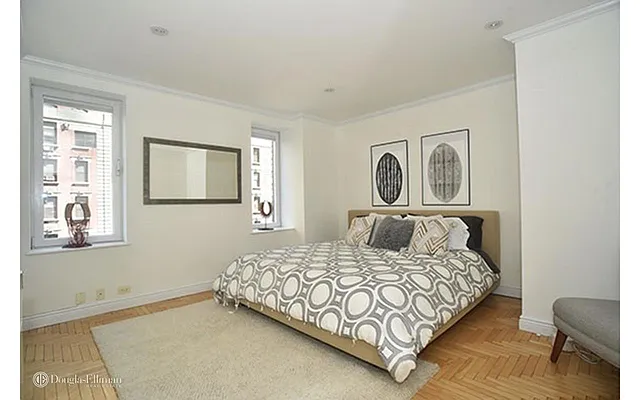 Rented by Shalimar G Realty Corp | media 6