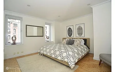 Rented by Shalimar G Realty Corp