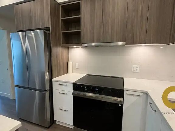 2nd image of 82 1st St #211