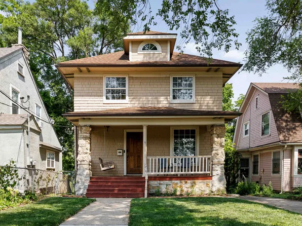 4009 Locust St, Kansas City, MO 64110