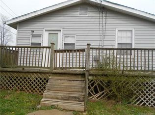 25 Warren Creek Rd, Candler, NC 28715