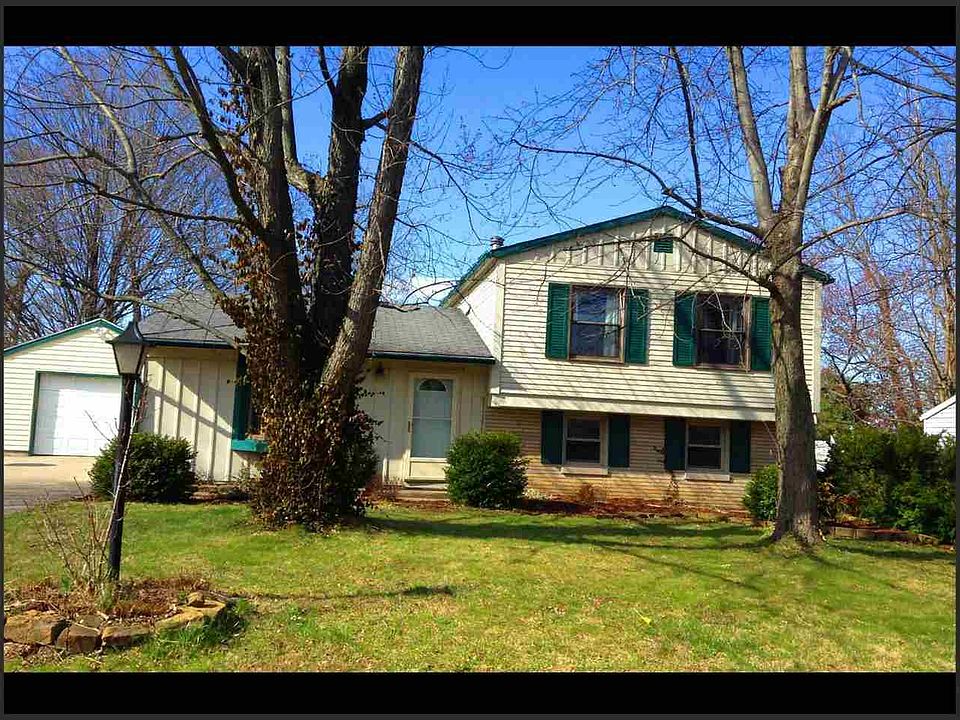1st image of 3742 W Parkview Dr