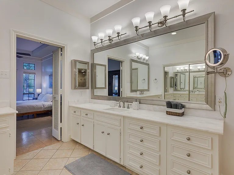 6507 Clubhouse Cir — Photo 23