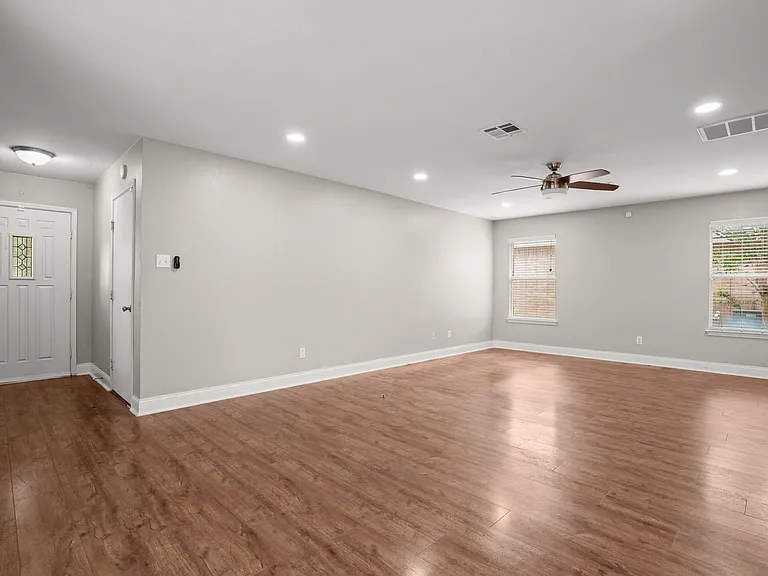 424 Emma Rose Trl — Photo 6