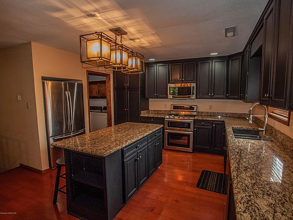 3rd image of 113 Mulligan Dr