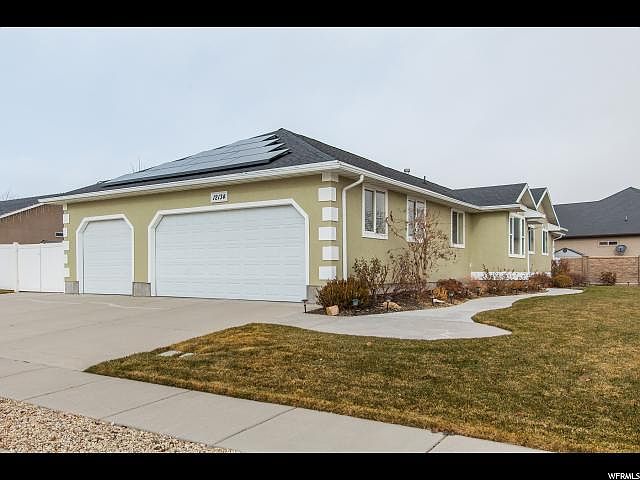 1st image of 12134 S Laurel Chase Dr
