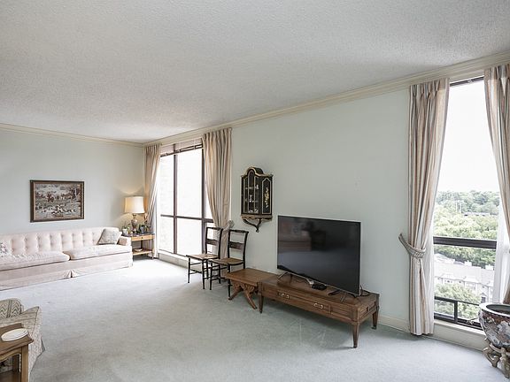 4th image of 3901 W End Ave APT 804