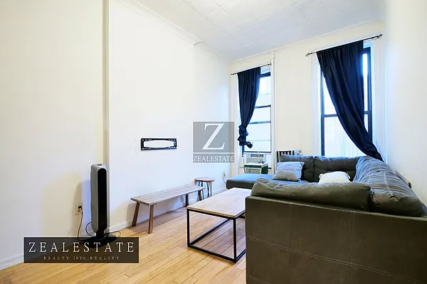 Rented by ZealEstate Group Inc | media 10