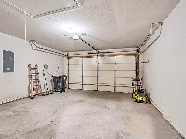 7017 Kate Reed Dr — Photo 33