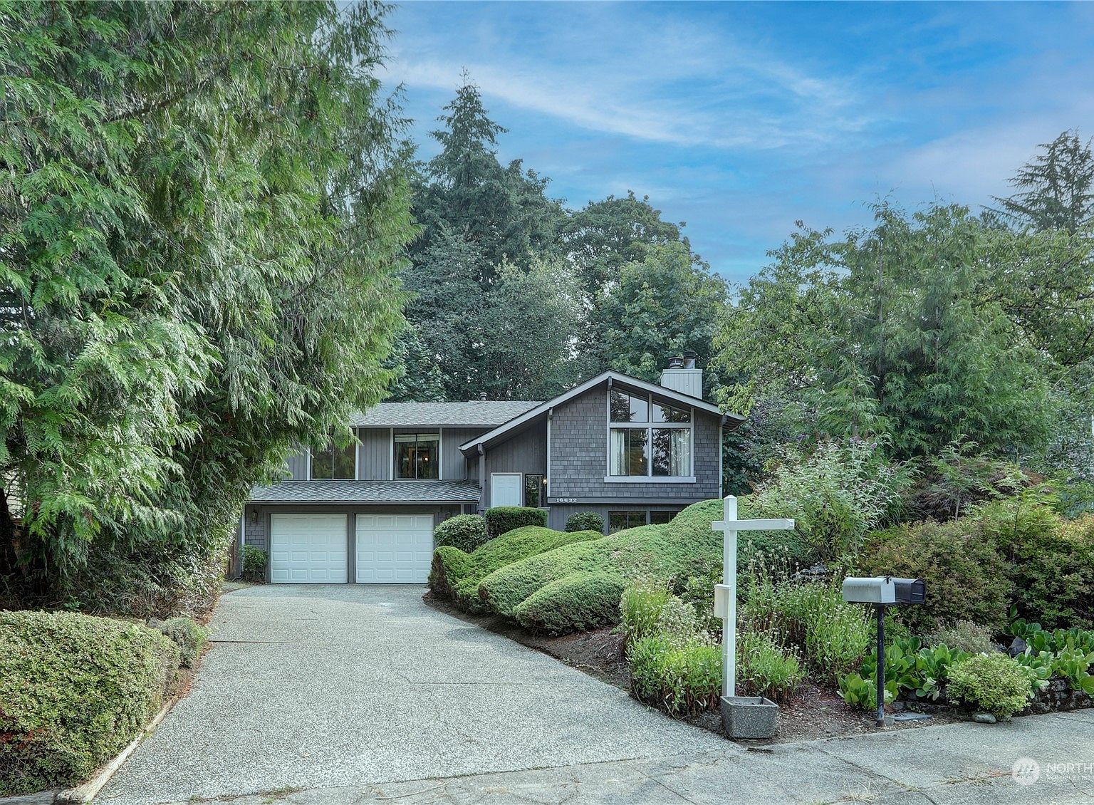 16632 157th Ct SE, Renton, WA 98058 | Zillow