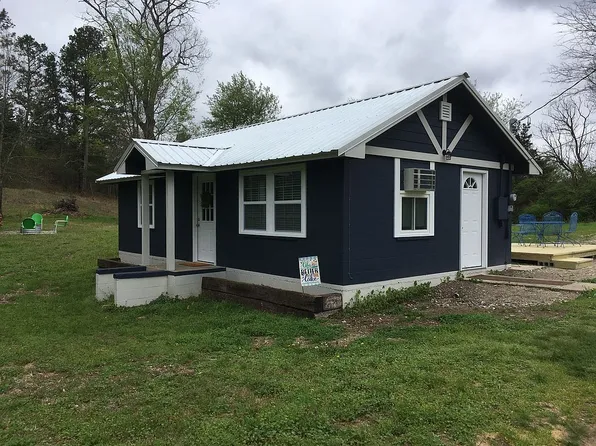 37 Mockingbird Ln, Story, AR 71970