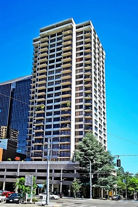 1 bed, 1.0 bath, 772 sqft, $2,300 — Photo 1