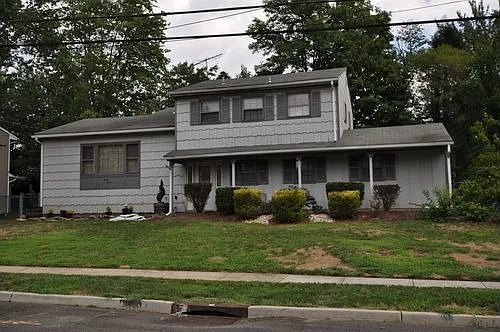 47 Creighton Cir photo 1